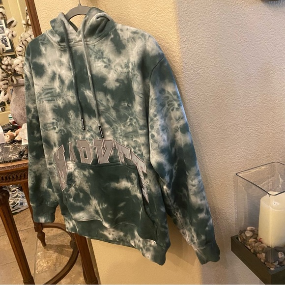 Chinatown MARKET Green Tie Dye Smoke Cloud Pocket Arc Hoodie Sweatshirt-Medium - Picture 3 of 7